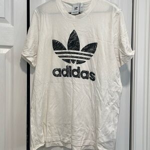 White adidas shirt used